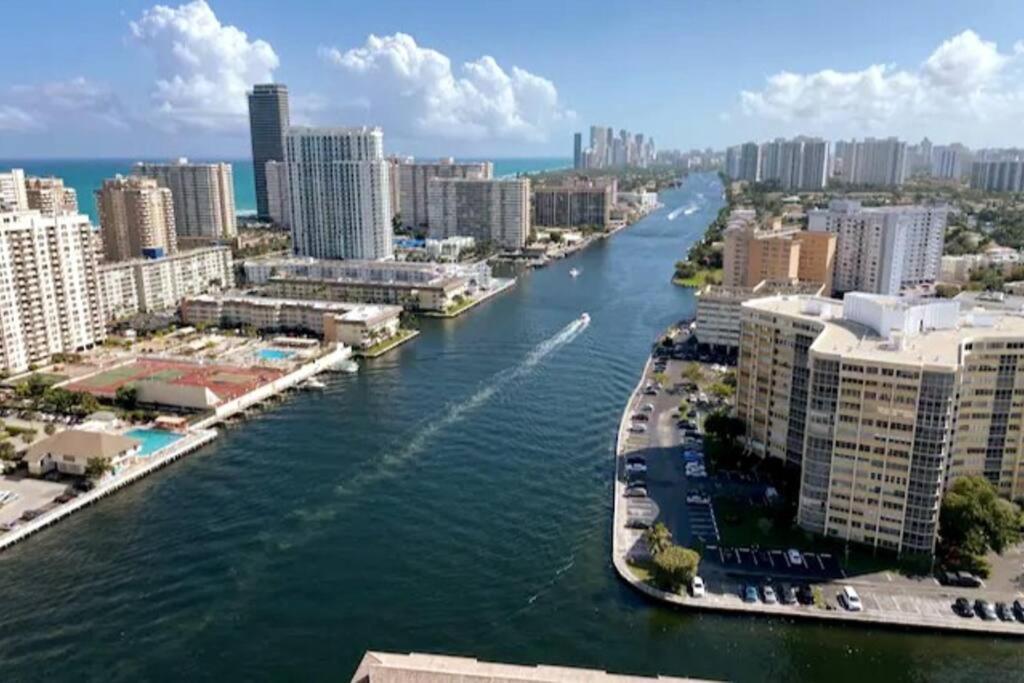 Beachwalk 1B 1B Incredible View Apartment 14 A ハランデール・ビーチ エクステリア 写真