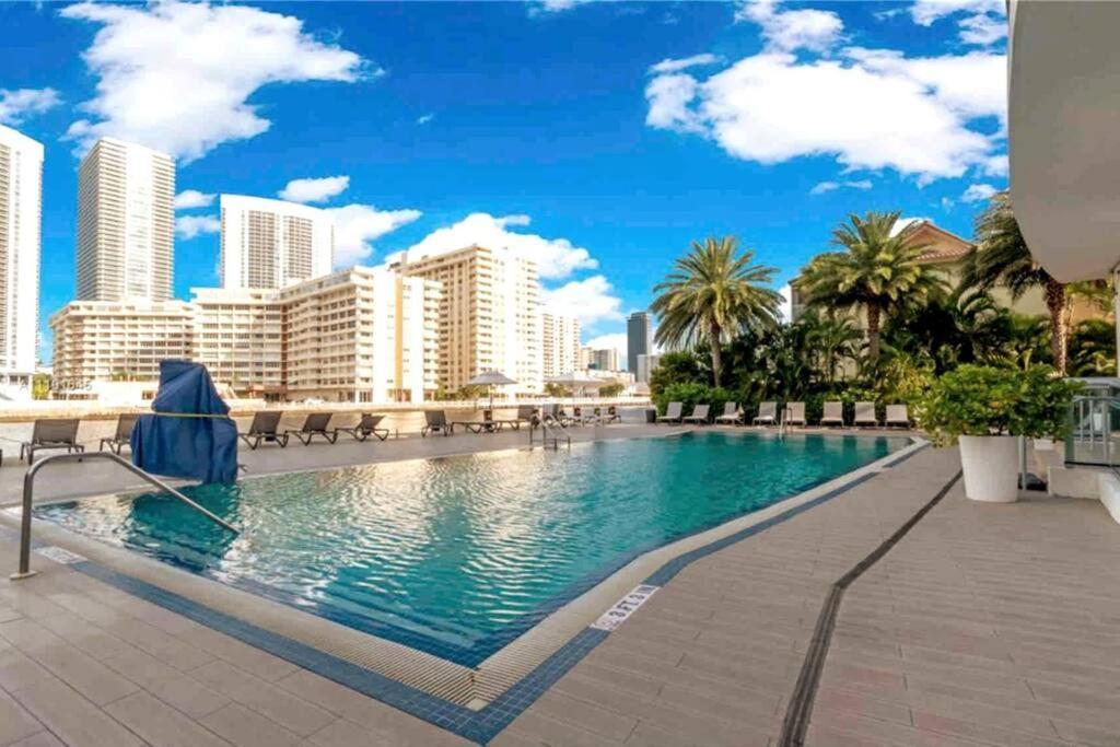 Beachwalk 1B 1B Incredible View Apartment 14 A ハランデール・ビーチ エクステリア 写真