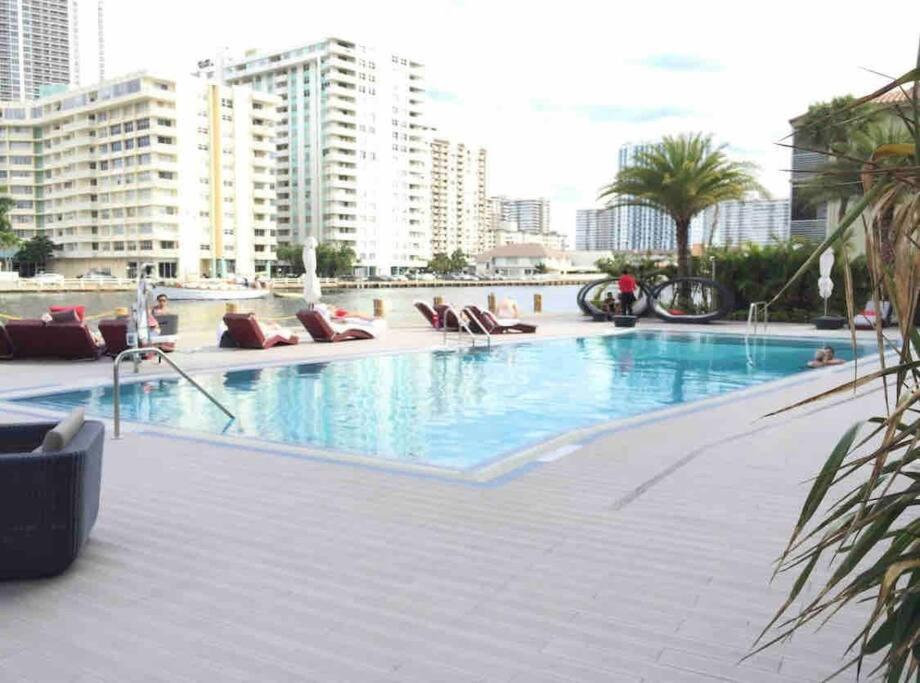 Beachwalk 1B 1B Incredible View Apartment 14 A ハランデール・ビーチ エクステリア 写真